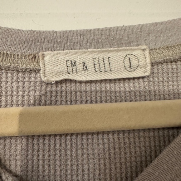 Em and Elle Long - Sleeve Crop Top - Picture 4 of 8